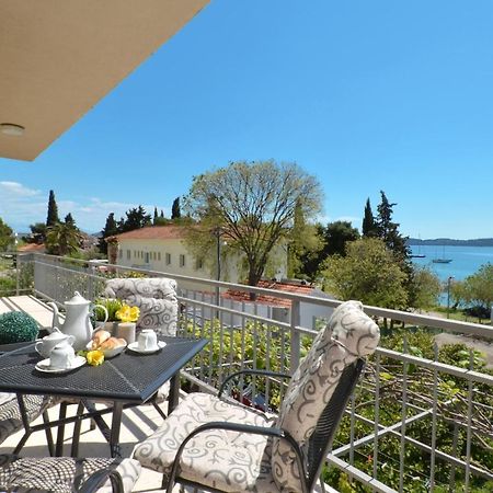 Mar Deluxe Apartments Trogir Exterior photo